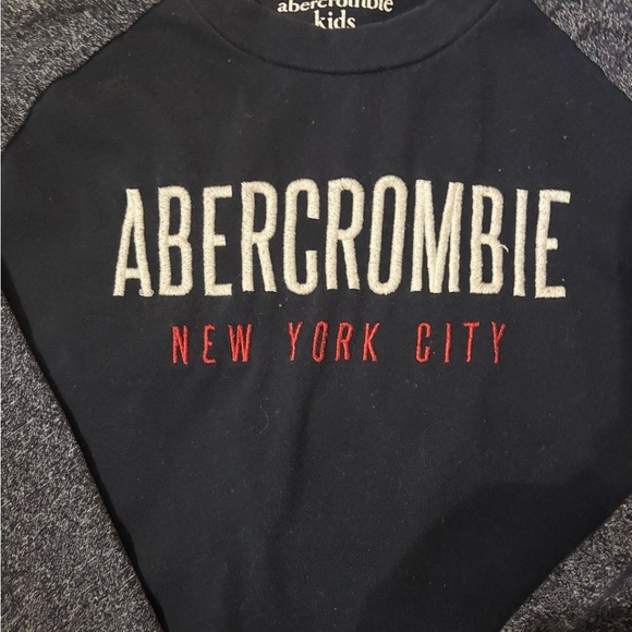 Abercrombie Kids Black and Gray Long Sleeve Shirt - Picture 5 of 6